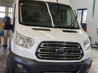 Gebraucht Ford Transit Trend 131 PS (96 kW) 2018 Weiß Van / Kleinbus