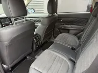 Gebraucht Mitsubishi Outlander P-HEV Basis 224 PS (164 kW) 2021 Rot SUV