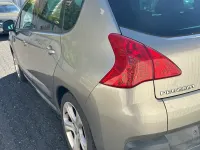 Gebraucht Peugeot 3008 155 PS (114 kW) 2010 Gold Kombi