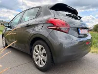 Gebraucht Peugeot 208 Active 99 PS (72 kW) 2016 Grau Kleinwagen