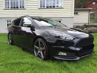 Gebraucht Ford Focus Sport 185 PS (136 kW) 2015 Schwarz metallic Kombi