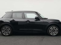 Gebraucht Mini Cooper Classic 156 PS (114 kW) 2024 Schwarz Kleinwagen