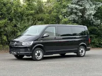 Gebraucht VW Caravelle Comfortline 199 PS (146 kW) 2018 Deep black perleffekt Van
