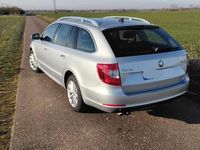 Gebraucht Skoda Superb Ambition 160 PS (117 kW) 2015 Silber Kombi