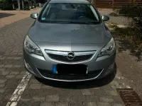 Gebraucht Opel Astra Design Edition 116 PS (85 kW) 2011 Grau Kleinwagen