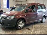 Gebraucht VW Caddy Trendline 102 PS (75 kW) 2011 Lavarot metallic Van / Kleinbus