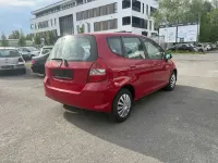 Usata Honda Jazz LS 83 CV (61 kW) 2005 Rosso Utilitaria