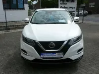 Gebraucht Nissan Qashqai 159 PS (116 kW) 2019 Brilliant white (m) SUV
