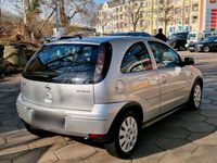 Gebraucht Opel Corsa 80 PS (58 kW) 2005 Silber Kleinwagen