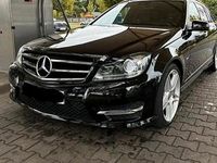 Gebraucht Mercedes C220 AMG 170 PS (125 kW) 2014 Schwarz Kombi
