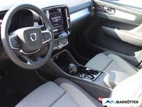 Neu Volvo XC40 Plus 163 PS (119 kW) 2025 Schwarz SUV