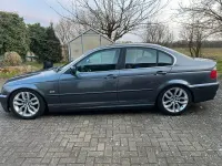 Gebraucht BMW 320 M Sport 170 PS (125 kW) 2001 Grau Limousine