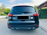Gebraucht Ford S-MAX Titanium 179 PS (131 kW) 2017 Schwarz Van / Kleinbus