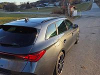 Gebraucht Cupra Leon 150 PS (110 kW) 2024 Blau Kombi