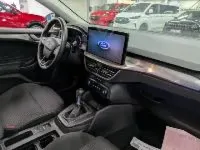 Gebraucht Ford Focus Titanium 125 PS (91 kW) 2024 Schwarz Kombi