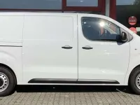 Gebraucht Toyota Proace 144 PS (105 kW) 2024 Ice white Van / Kleinbus