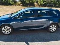 Gebraucht Opel Astra 165 PS (121 kW) 2012 Blau Kombi