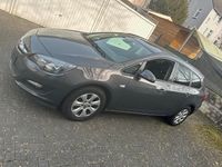 Gebraucht Opel Astra 110 PS (80 kW) 2016 Grau Kombi