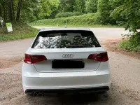 Gebraucht Audi A3 Sport 150 PS (110 kW) 2015 Weiß Limousine