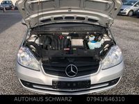 Gebraucht Mercedes A160 Classic 95 PS (69 kW) 2011 Silber Limousine