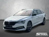 Gebraucht Skoda Superb SportLine 200 PS (147 kW) 2022 Moonweiß perleffekt Kombi