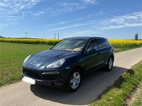 Second-hand Porsche Cayenne 245 CP (180 kW) 2011 Albastru SUV