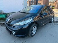 Gebraucht Peugeot 207 90 PS (66 kW) 2008 Schwarz Coupé