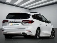 Gebraucht Ford Focus 125 PS (91 kW) 2023 Weiß Kombi