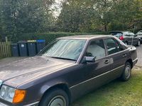 Gebraucht Mercedes 200 75 PS (55 kW) 1991 Limousine