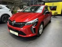 Gebraucht Renault Trafic Komfort 150 PS (110 kW) 2025 Arktisweiß (weiß) Van / Kleinbus