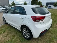 Gebraucht Kia Rio Vision 84 PS (61 kW) 2022 Weiß Limousine