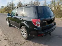 Gebraucht Subaru Forester Exclusive+ 150 PS (110 kW) 2011 Schwarz SUV