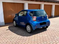 Gebraucht Toyota iQ 70 PS (51 kW) 2010 Blau Kleinwagen