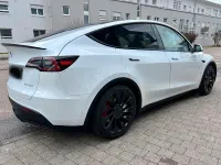 Gebraucht Tesla Model Y Performance 393 kW (535 PS) 2023 Weiß SUV