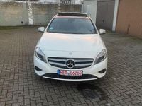 Gebraucht Mercedes A180 122 PS (89 kW) 2013 Weiß Limousine