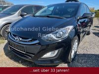 Gebraucht Hyundai i30 GO! 90 PS (66 kW) 2015 Schwarz Limousine