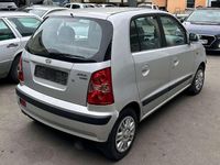 Gebraucht Hyundai Atos Comfort 63 PS (46 kW) 2006 Silber Kleinwagen
