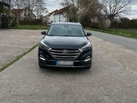 Gebraucht Hyundai Tucson 150 PS (110 kW) 2016 Schwarz SUV
