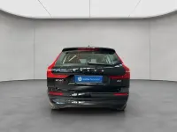 Gebraucht Volvo XC60 Core 197 PS (144 kW) 2023 Black stone 019 SUV