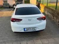 Gebraucht Opel Insignia Edition 140 PS (102 kW) 2018 Weiß Limousine