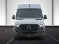 Używany Mercedes Sprinter 170 KM (125 kW) 2023 Biały Van