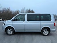 Second-hand VW Multivan Highline 140 CP (102 kW) 2014 Argintiu Monovolum