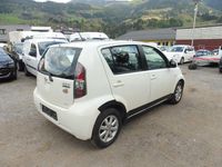 Gebraucht Daihatsu Sirion 91 PS (66 kW) 2010 Weiß Kleinwagen