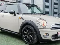 Używany Mini Cooper 109 KM (80 kW) 2007 Beżowy Hatchback