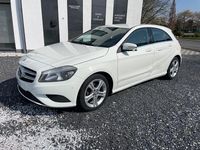 Gebraucht Mercedes A180 109 PS (80 kW) 2014 Weiß Limousine