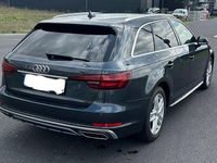 Gebraucht Audi A4 S-Line 231 PS (169 kW) 2019 Grau Kombi