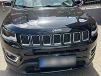 Second-hand Jeep Compass 190 CP (139 kW) 2018 Negru SUV