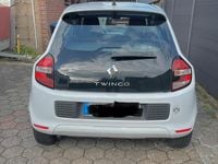 Gebraucht Renault Twingo Expression 71 PS (52 kW) 2015 Weiß Kleinwagen