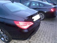 Gebraucht Mercedes CLA180 122 PS (89 kW) 2016 Schwarz Limousine