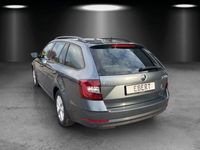 gebraucht Skoda Octavia Combi Style 2.0 TDI DSG/LED/ACC/PDC/NAVI